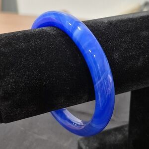 Beautiful Glass Cobalt Blue And White Swirl Vintage Bracelet